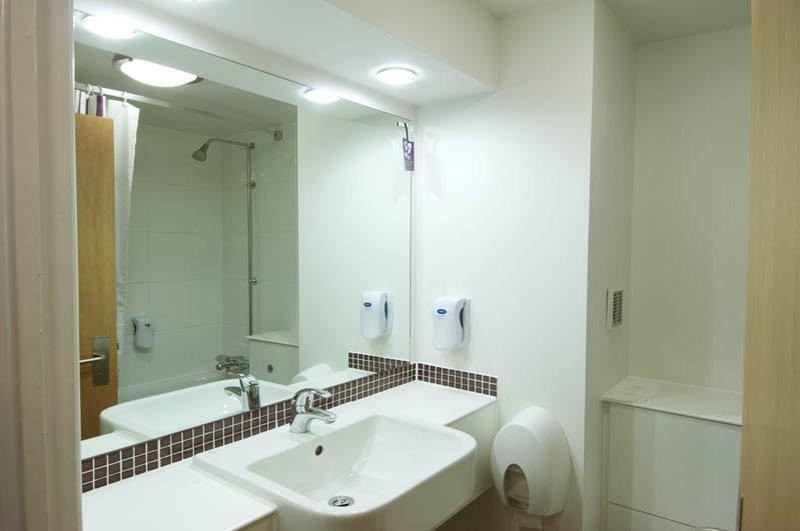 Premier Inn Milton Keynes South المظهر الخارجي الصورة